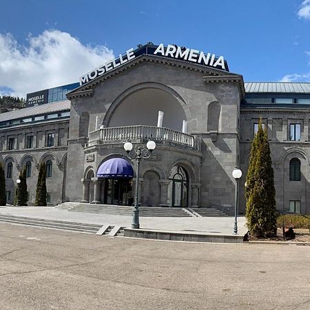 Armenia Hotel Jermuk Exterior photo